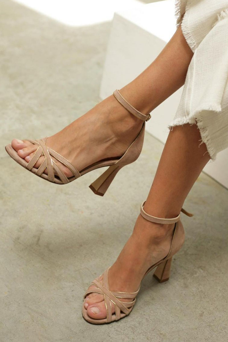 Marona™ | Sandalias de patchwork con punta redonda y tacón delgado