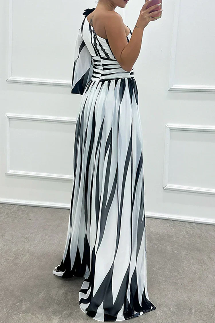 Hazel™ | Elegante Vestido Maxi Rayado con Un Hombro
