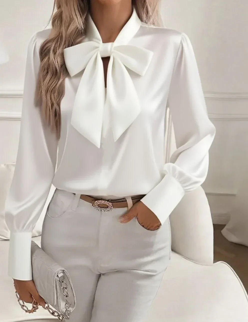 Élodine™ — Chemisier satinado elegante de mangas largas