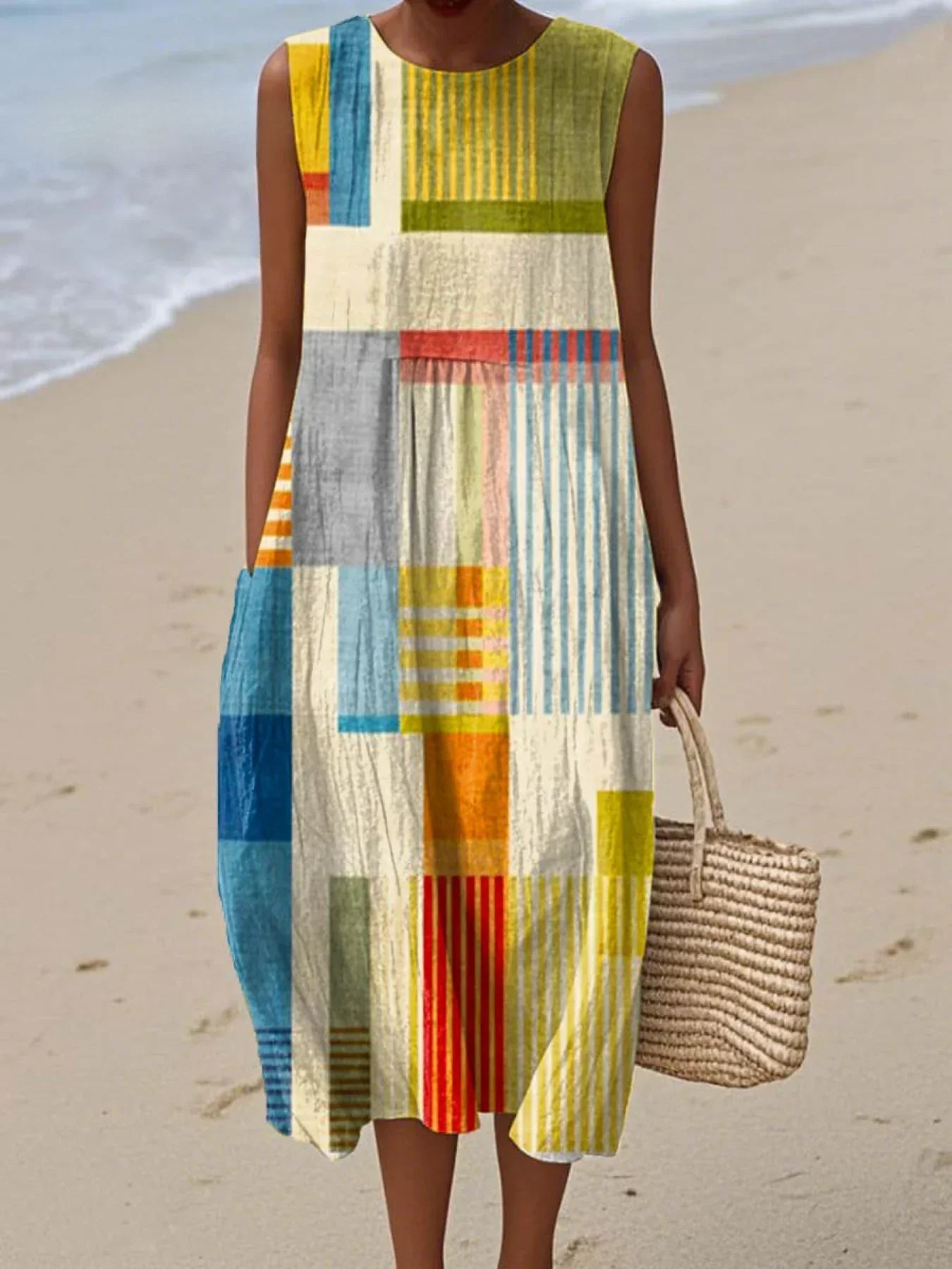 Poppy | Vestido Moderno de Parches
