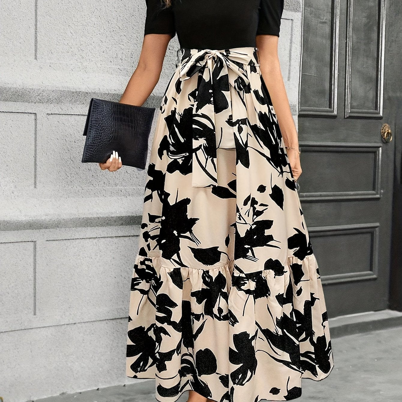 Briony - Vestido Floral de Cintura Alta con Dobladillo de Volantes