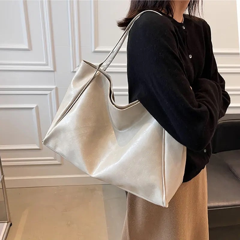 Patricia™ | Bolso de Cuero Brillante