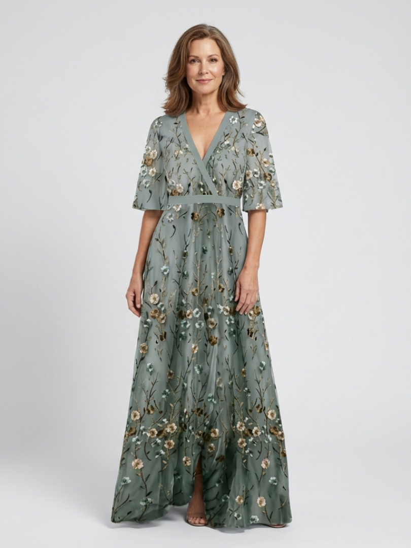 Evadne | Vestido Maxi de Manga Corta con Escote en V