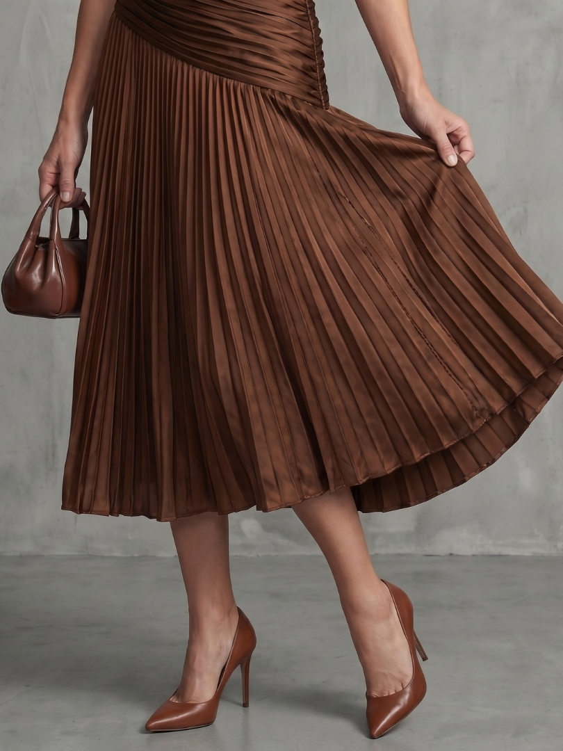 Theodora | Vestido Midi con Plisado y Rayas en la Cintura
