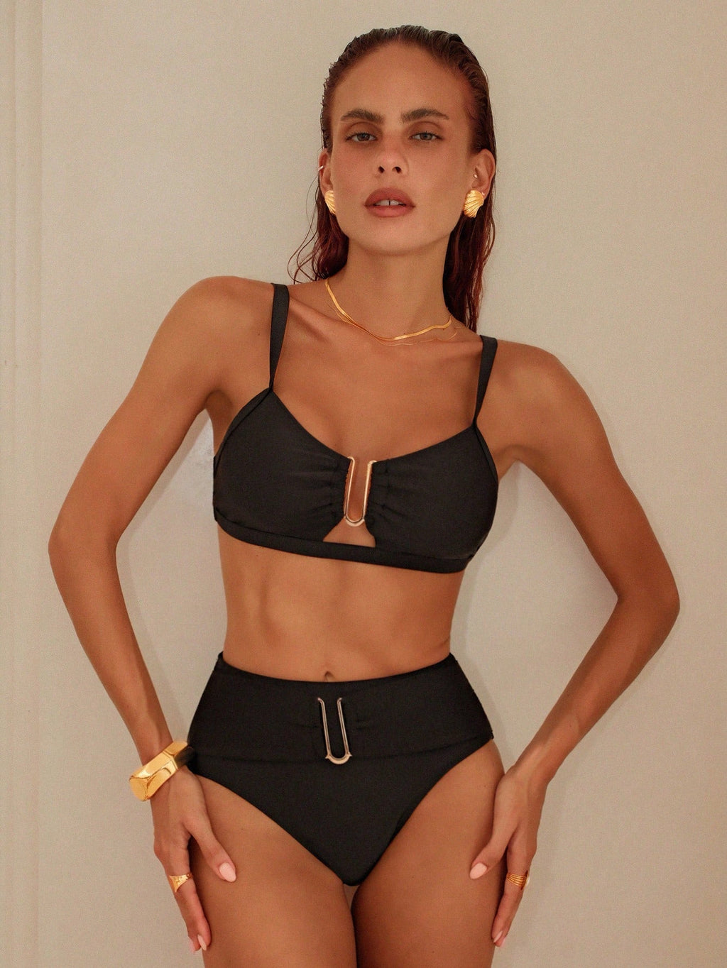 Anne | Bikini con Detalle en U Dorado