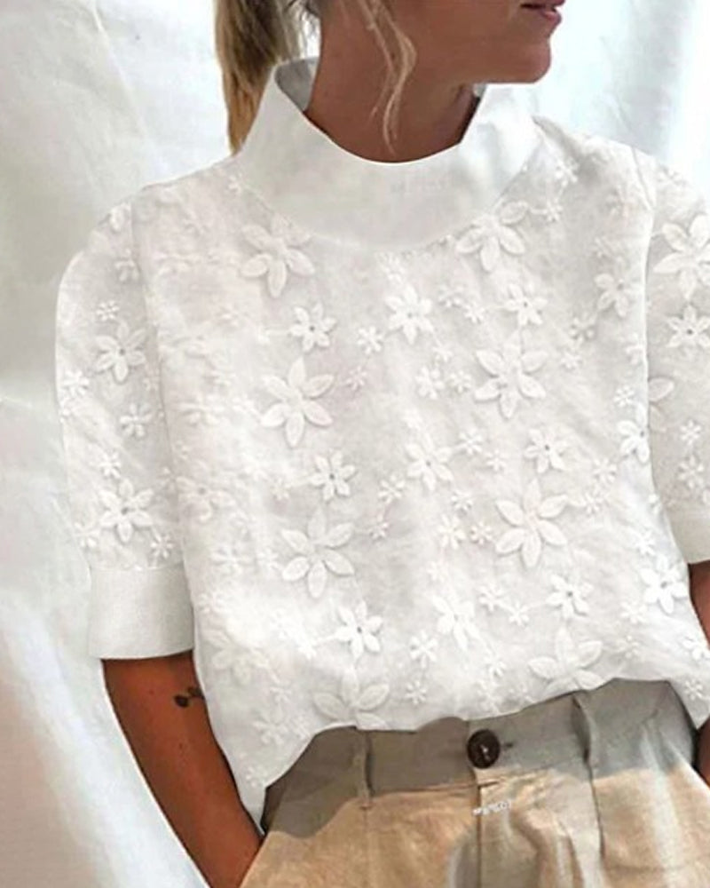 Blusa con cuello de pie oculto liso