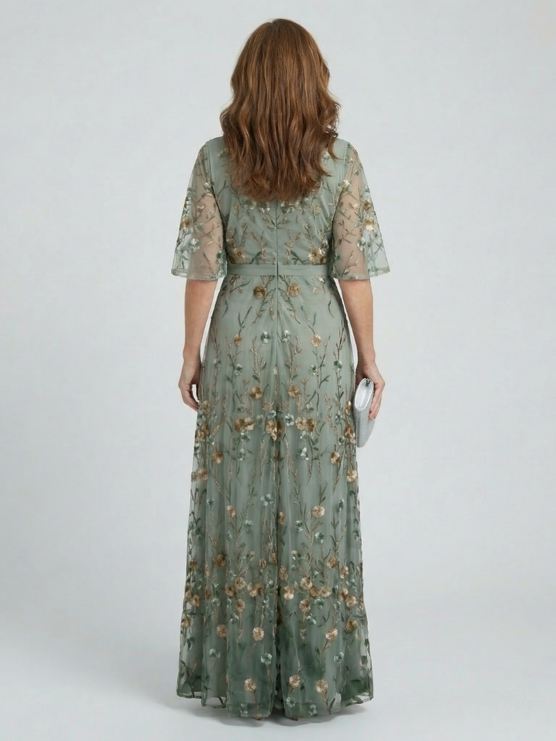 Selora | Vestido Maxi con Flores y Cuello Halter