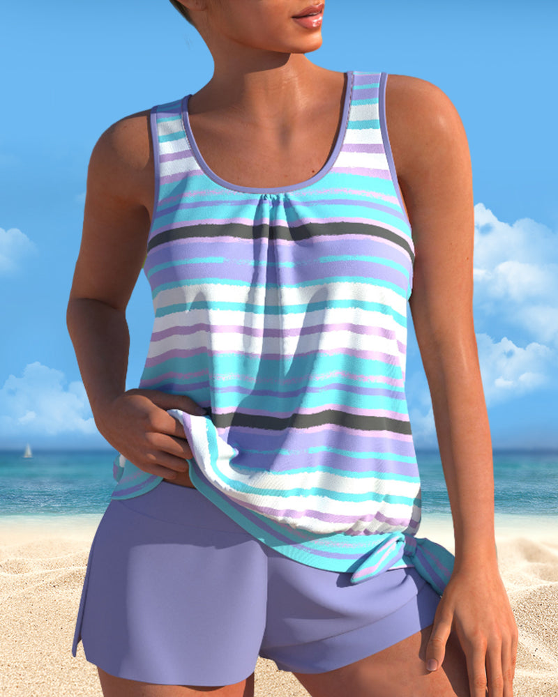 Tankini con escote en U y diseño de rayas