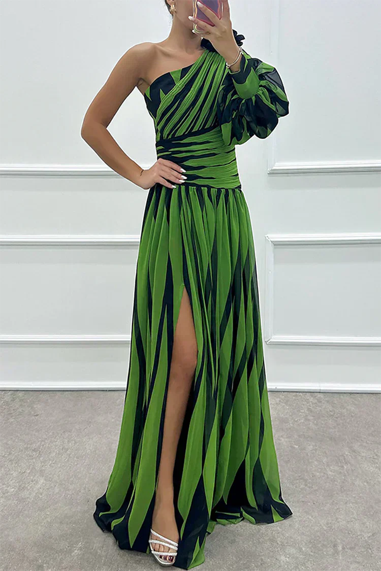 Hazel™ | Elegante Vestido Maxi Rayado con Un Hombro