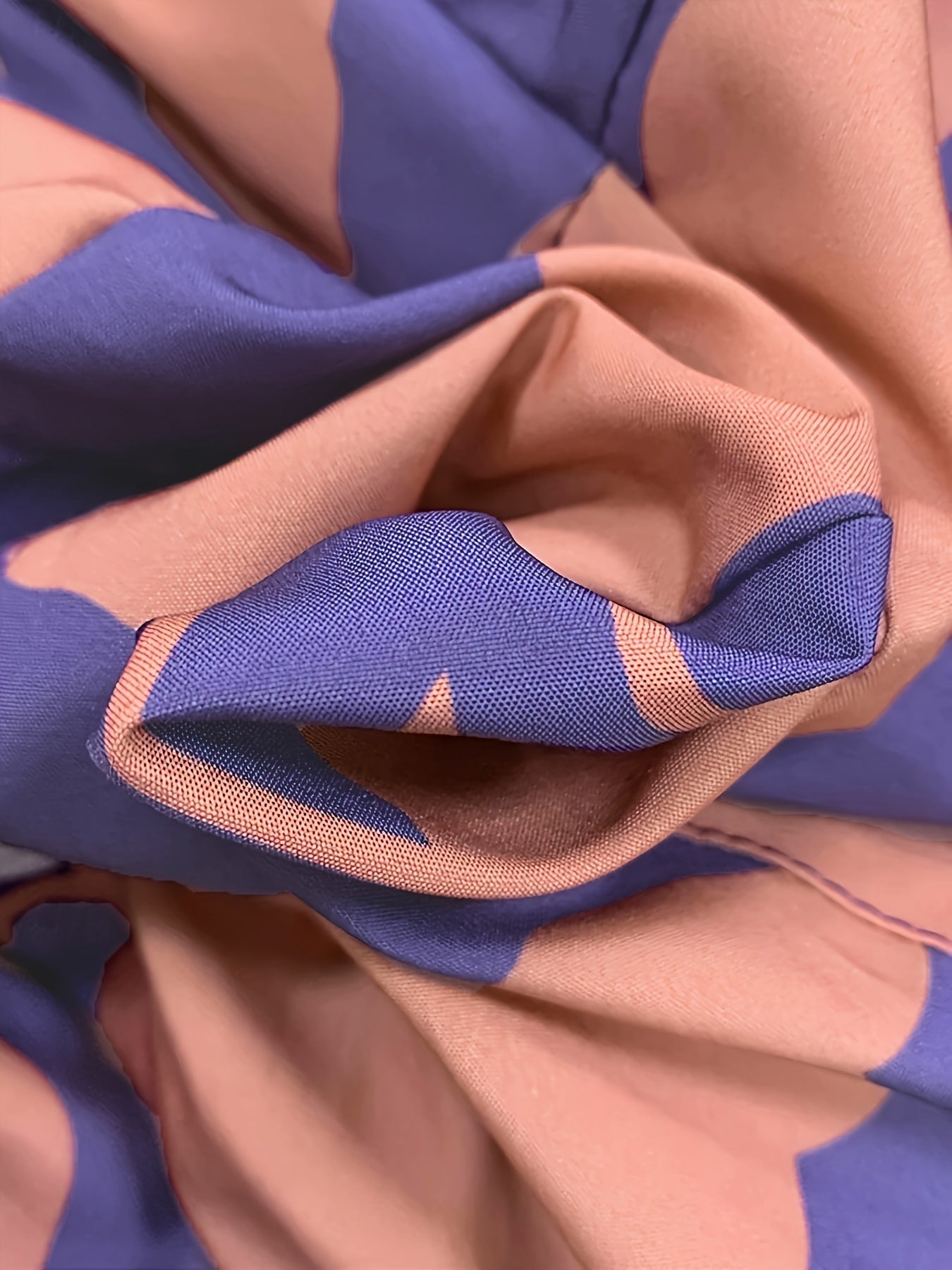 Beatrix - Vestido de Solapa con Estampado Floral de Alta Gama