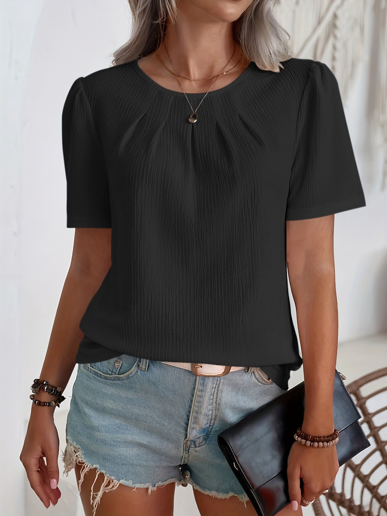 Noémie™ — Camiseta elegante con textura sutil