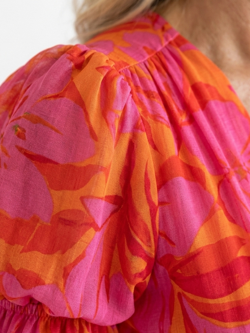 Sauce | Vestido Midi con Escote en V y Mangas Abullonadas