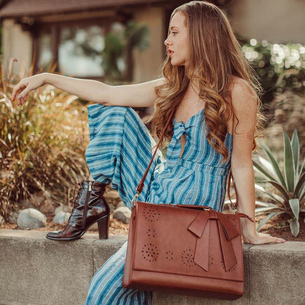 Bolso de mujer Stilinga con un aspecto elegante y distintivo