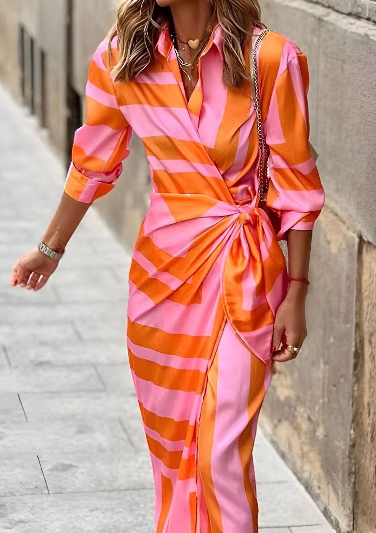 Olivia – Vestido Camisero Impreso que Ajusta la Cintura