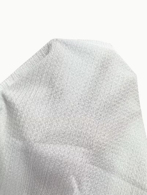 Noémie™ — Camiseta elegante con textura sutil