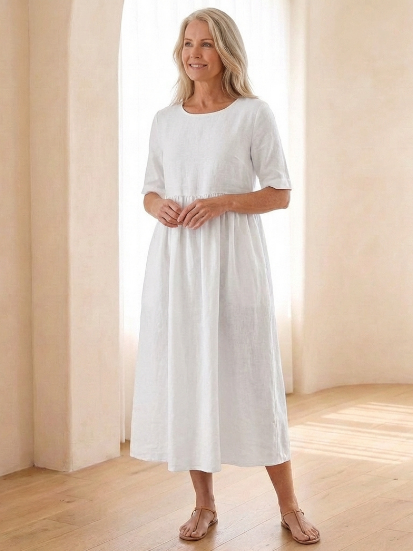 Maribel | Vestido Midi con Cuello Redondo y Manga Corta Fruncido