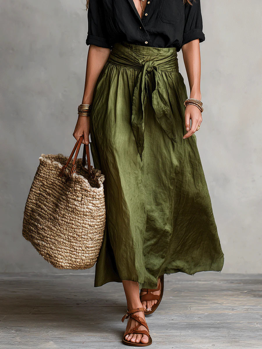Camisa Negra y Falda Midi Verde Oliva Conjunto de Dos Piezas