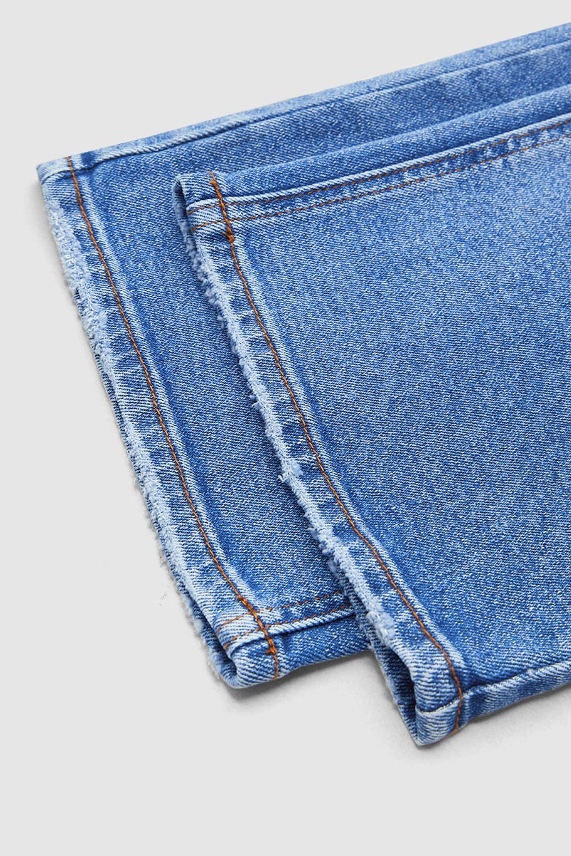 Denvara | Jeans de pierna recta de talle medio