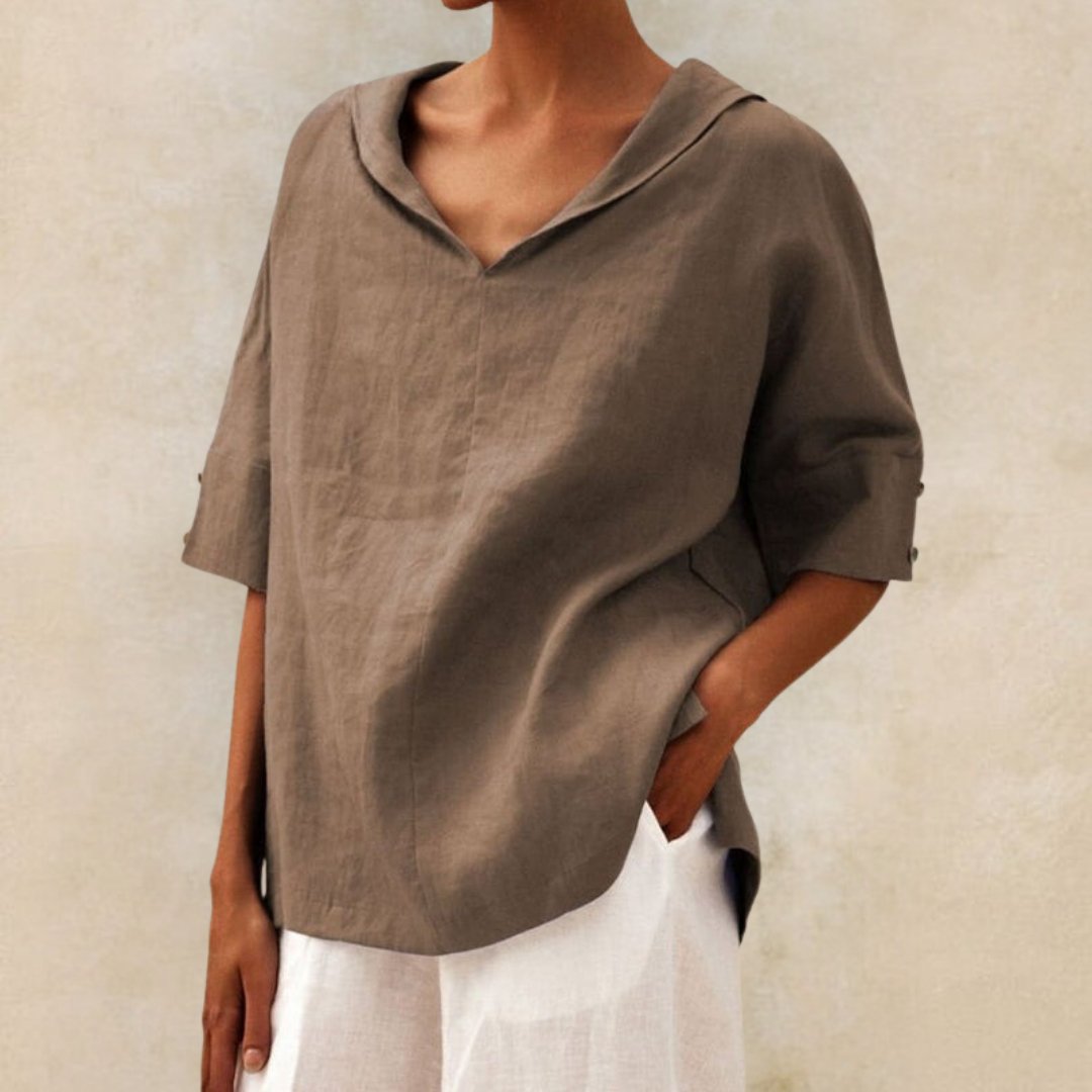 YLVIE CLÁSICA BLUSA DE LINO CON ESCOTE EN V