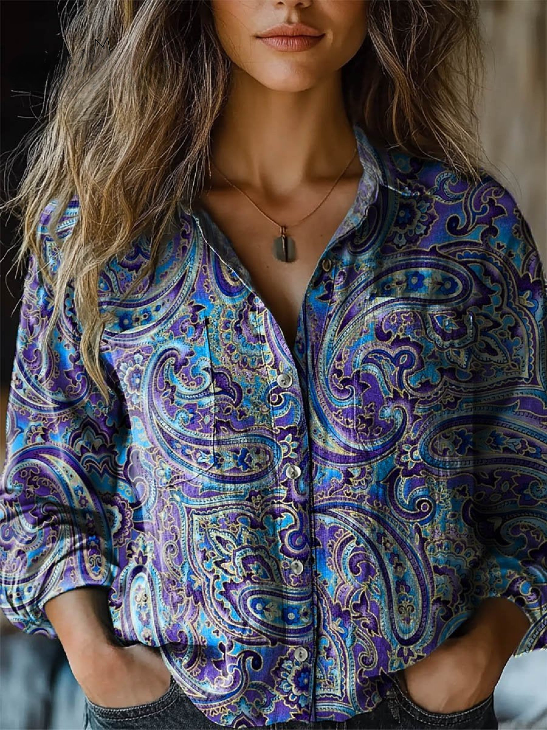 Cynthia | Blusa de Paisley con Flores Folk de Manga Larga