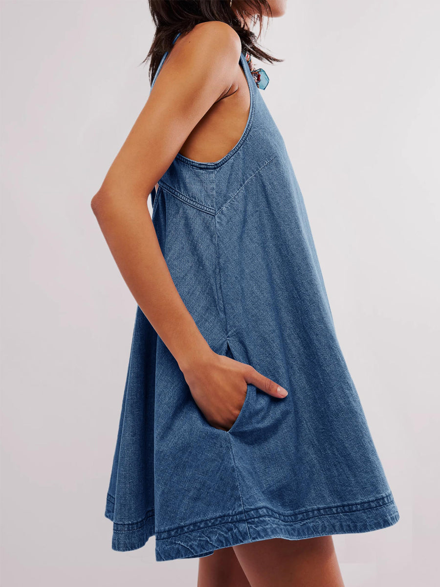 Nancy | Vestido Mini de Jean Sin Mangas y Espalda Descubierta